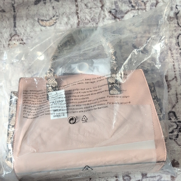 Aldo Pink and Cream Satchel with Chain Detail - Picture 3 of 3